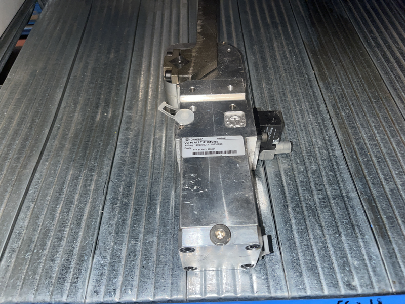 Serraggio pneumatico Vg 40 a12 t12 135grad