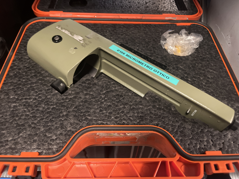 Micrometro ottico Wild gpr3