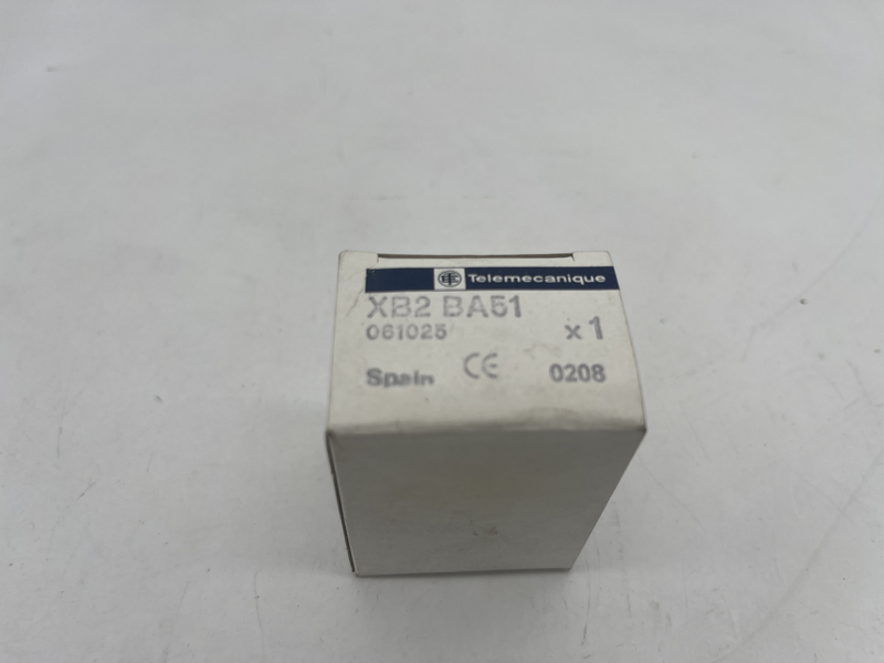 Interruttore pulsante autobloccante Xb2 ba51